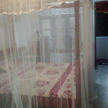 Jayanika Home Stay Tangalle Buitenkant foto