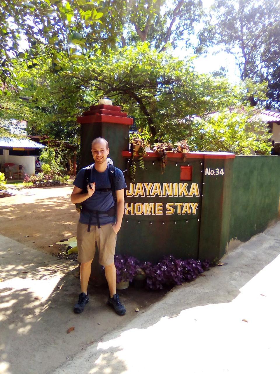 Jayanika Home Stay Tangalle Buitenkant foto