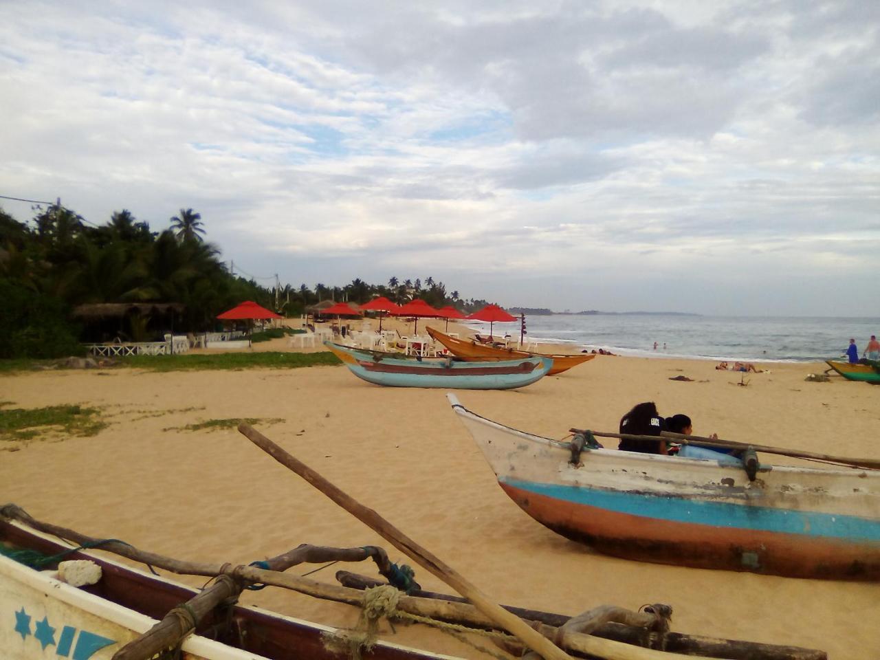 Jayanika Home Stay Tangalle Buitenkant foto